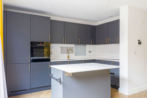 Photo 11- click for photo gallery